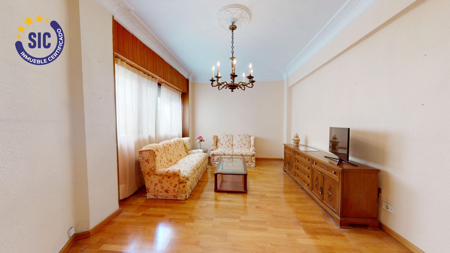 Sala de estar de Piso en venta en  Valencia Capital con Aire acondicionado y Balcón