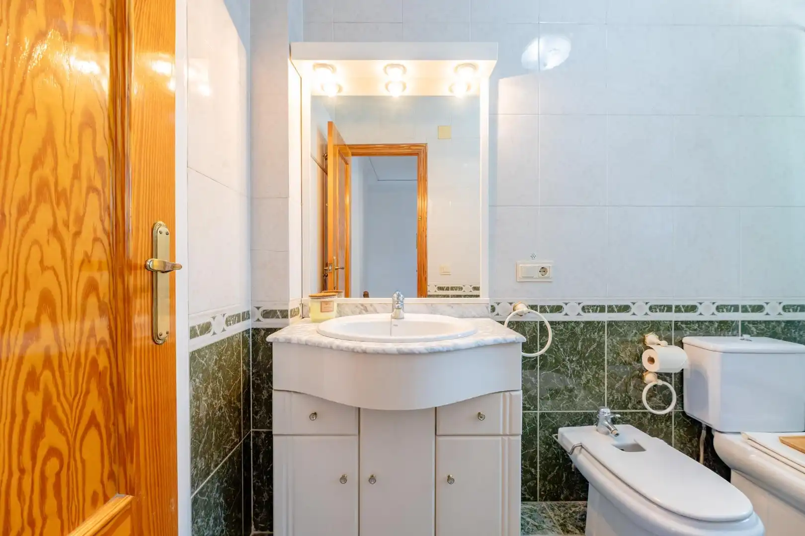 Bany de Casa o xalet en venda en Massalavés amb Moblat i Alarma