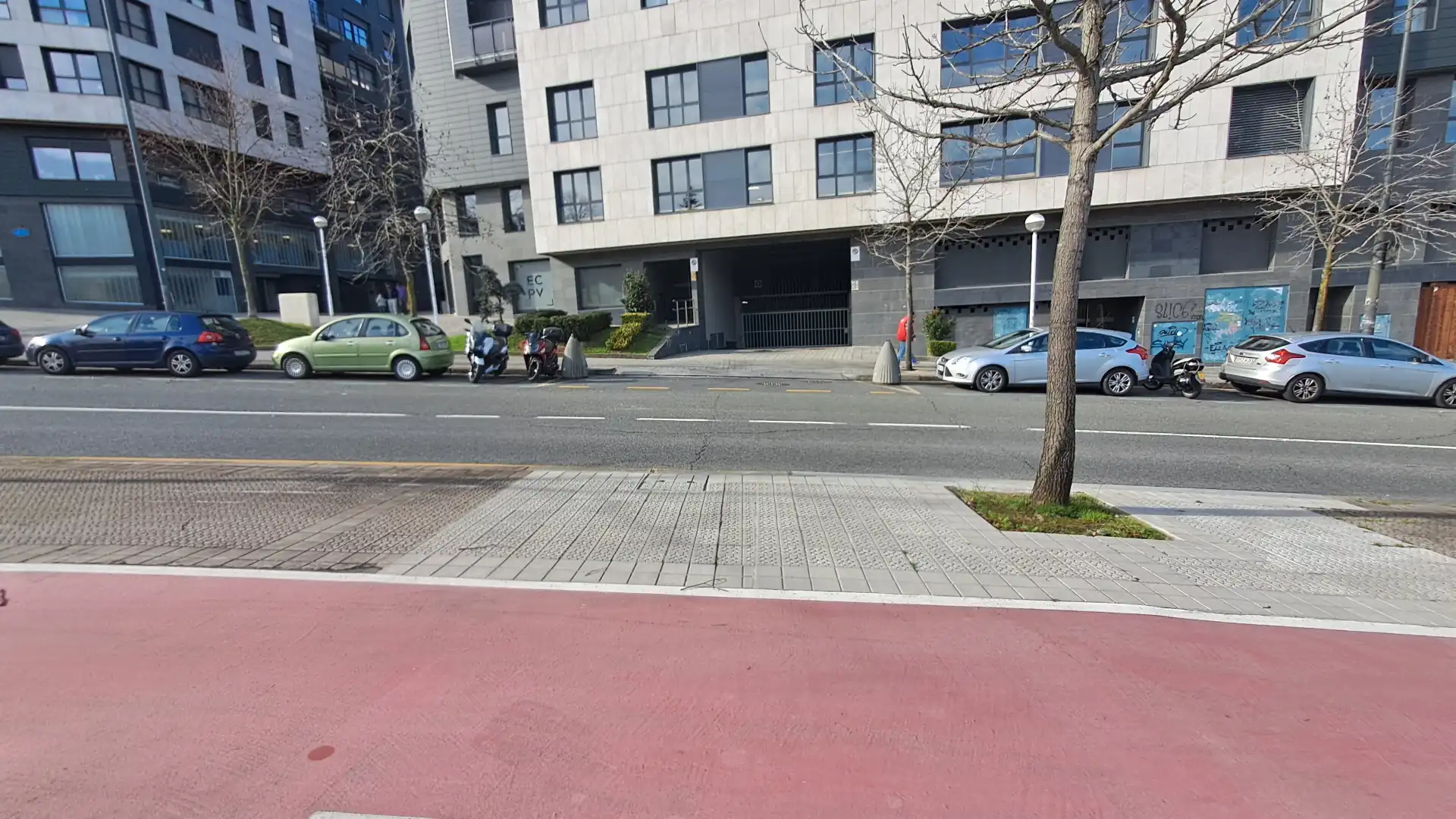 Parking de Piso en venta en Bilbao  con Calefacción, Trastero y Horno