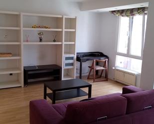 Sala d'estar de Apartament de lloguer en Oviedo 