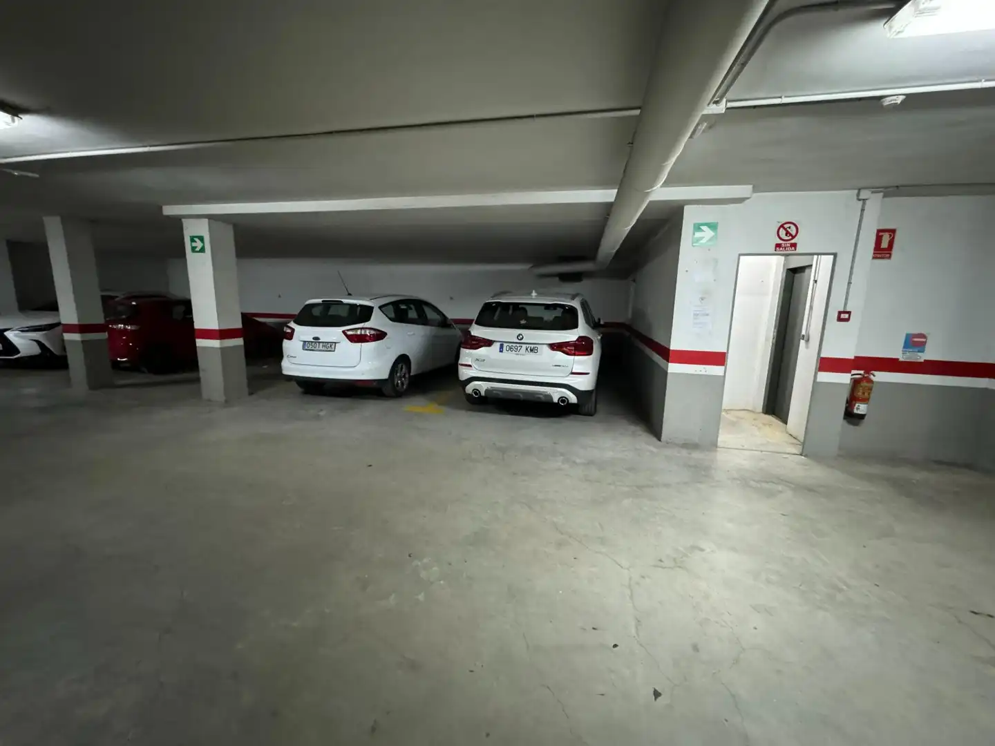 Einzelparkplatz zum Verkauf in Casc Urbà, imagen 14