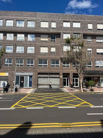 Garaje en Venta en Calle Tome Cano, 10 en La Salle - Cuatro Torres