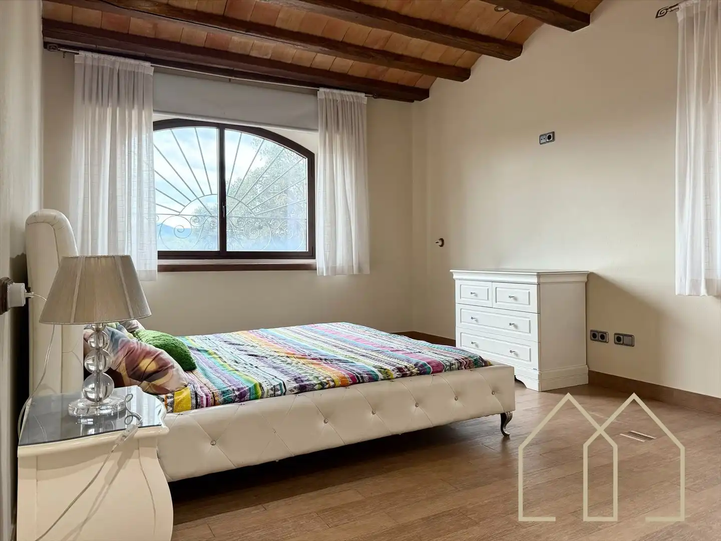Habitación de Casa o chalet en venta en Sant Joan de Mollet con Aire acondicionado, Calefacción y Jardín privado