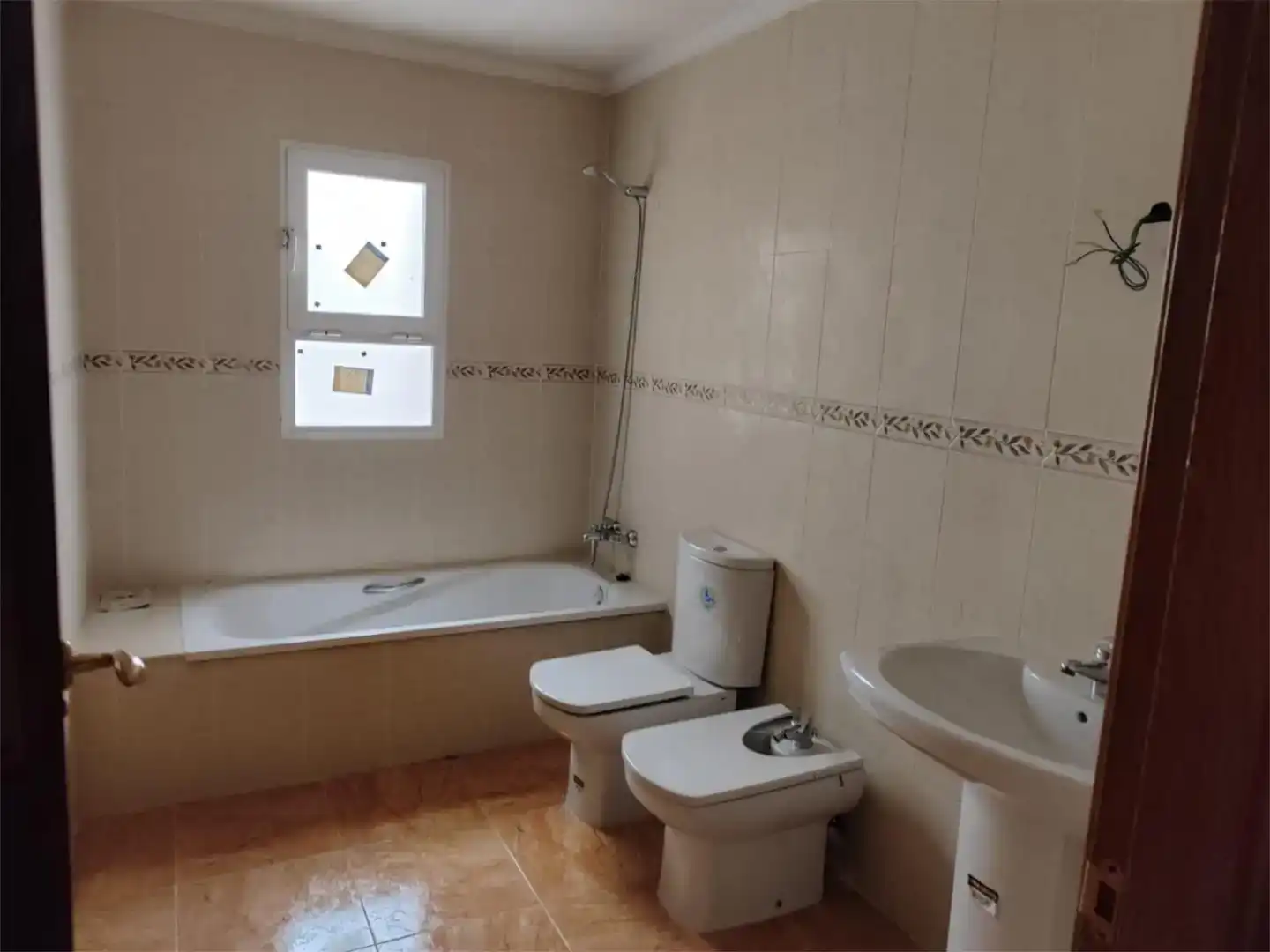 Bany de Pis en venda en Beas de Segura amb Balcó