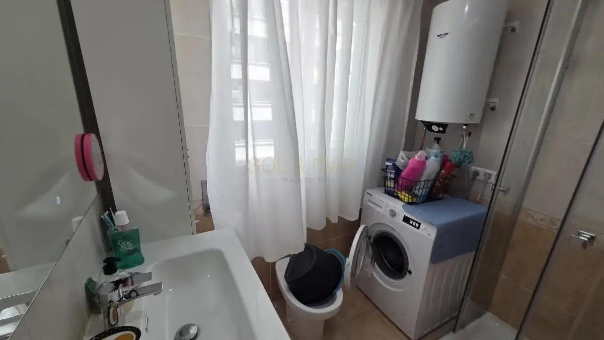Bany de Apartament en venda en Torremolinos amb Aire condicionat, Calefacció i Moblat