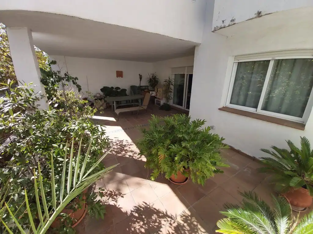 Apartament en venda a Calle los Almendros, La Concha - Resina Golf