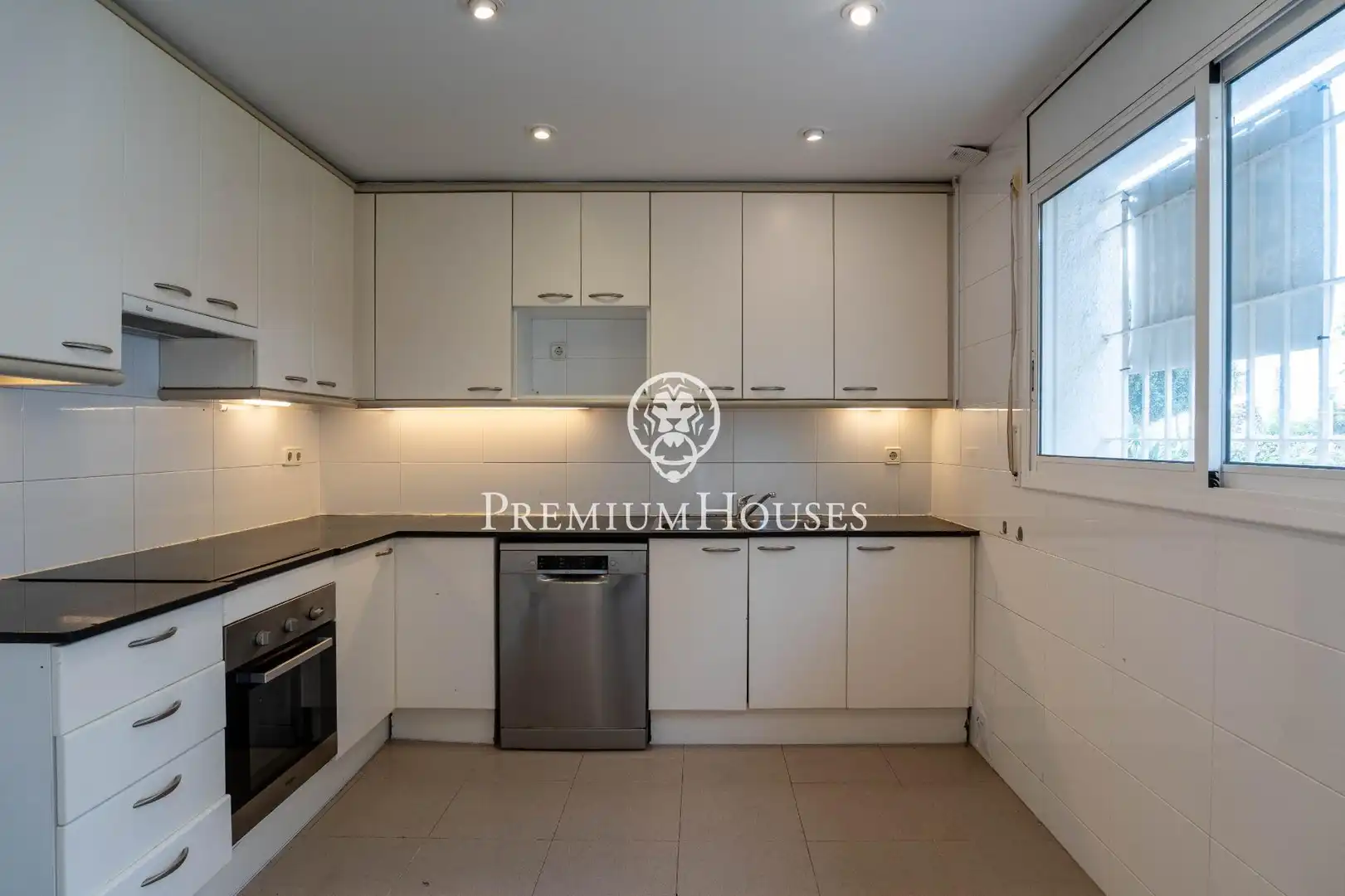 Casa bifamiliare con terrazza in vendita a Mare de Deu de Montserrat, imagen 10