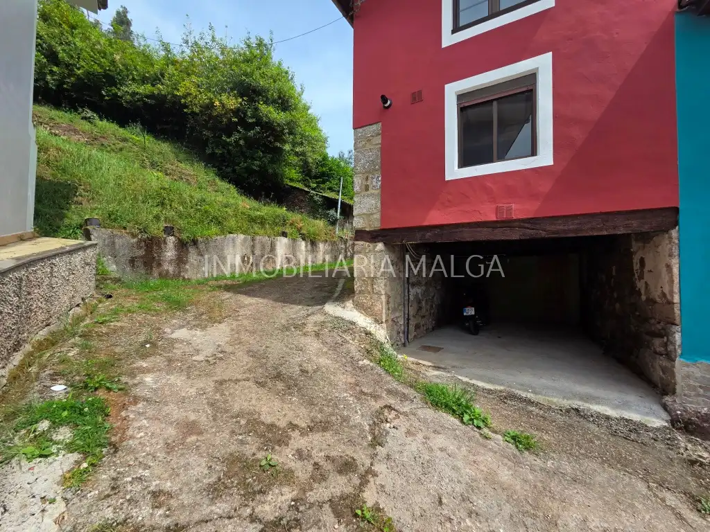 Houses for sale in Colunga  with Heating, Parquet flooring and Furnished