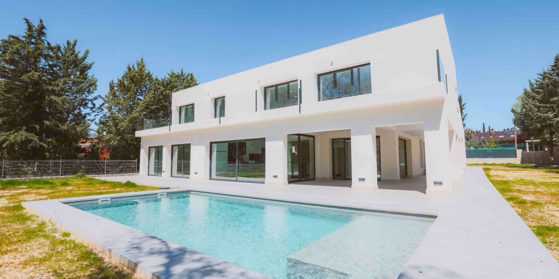 Exterior view of House or chalet for sale in Villanueva de la Cañada  with Air Conditioner, Heating and Private garden