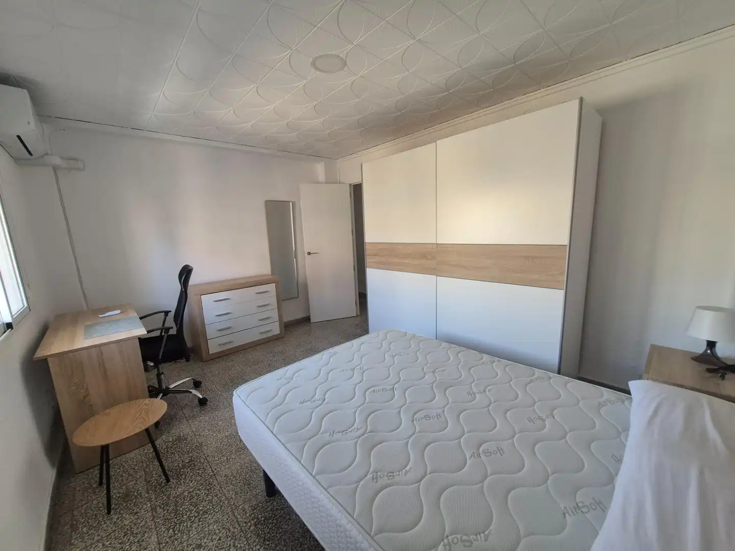 Bedroom of Flat for rent in Mislata  with Air Conditioner and Furnished