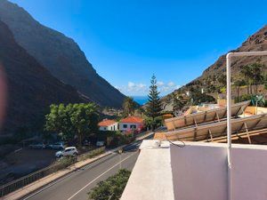 Vista exterior de Casa adosada en venda en Valle Gran Rey amb Terrassa