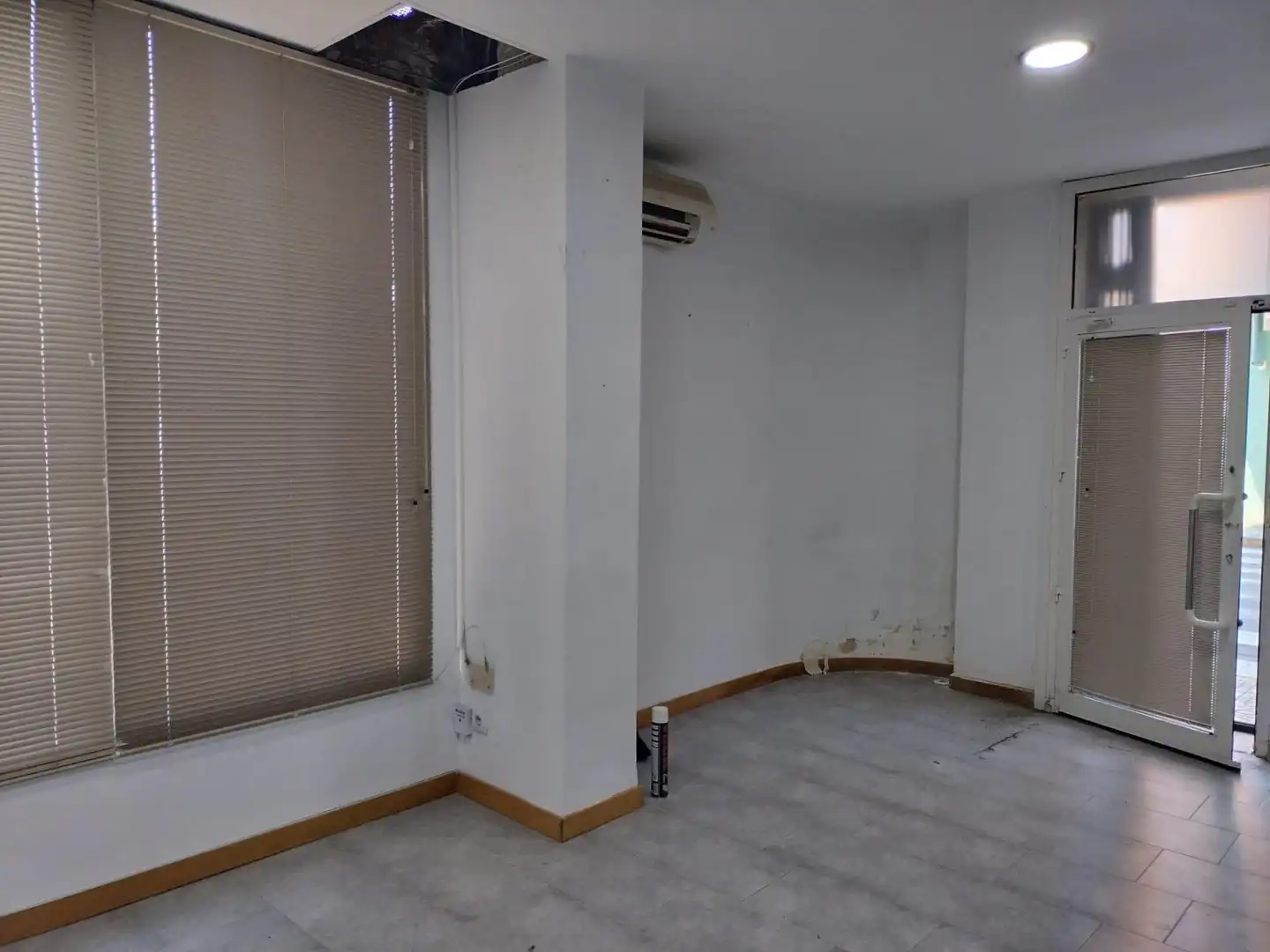 Local comercial en venda a Canals, imagen 4