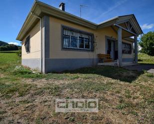 Exterior view of House or chalet for sale in Baleira