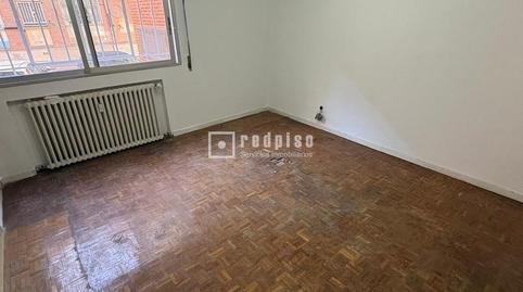 Photo 2 of Flat for sale in Arroyo de las Pilillas, Media Legua, Madrid