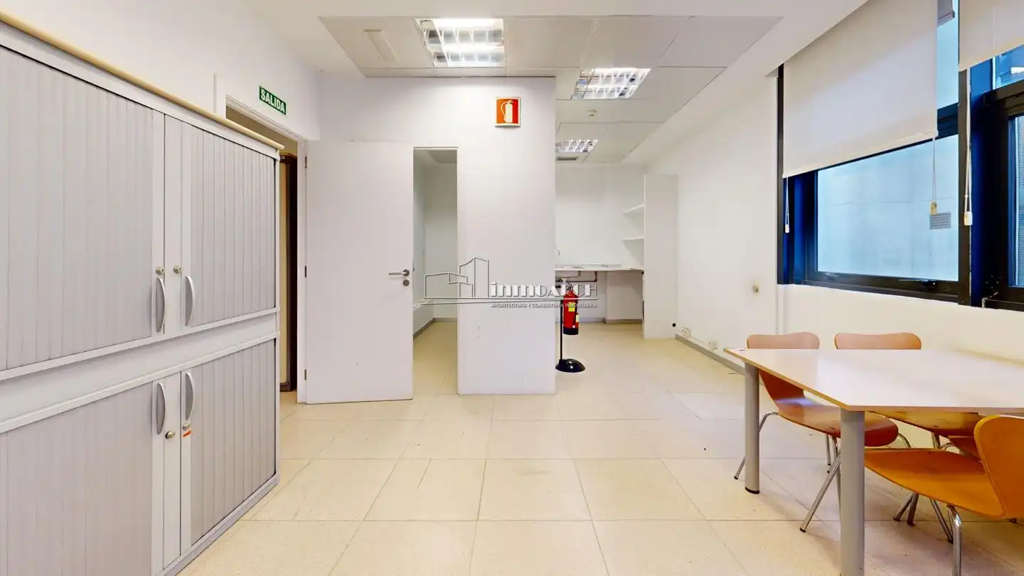 Büro mit Aufzug zur Miete in Rúa Copérnico, imagen 28