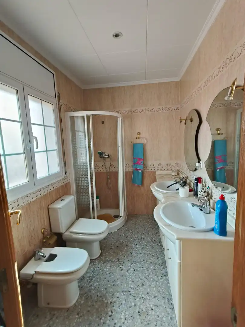 Bany de Casa o xalet en venda en Calella amb Calefacció, Jardí privat i Terrassa