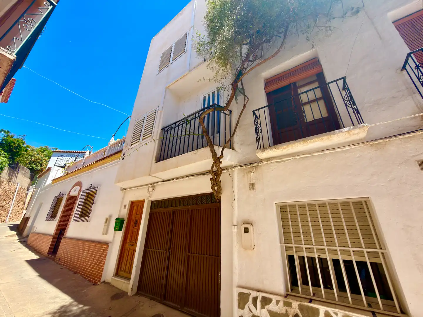 Vista exterior de Casa o xalet en venda en Canjáyar amb Aire condicionat, Terrassa i Traster