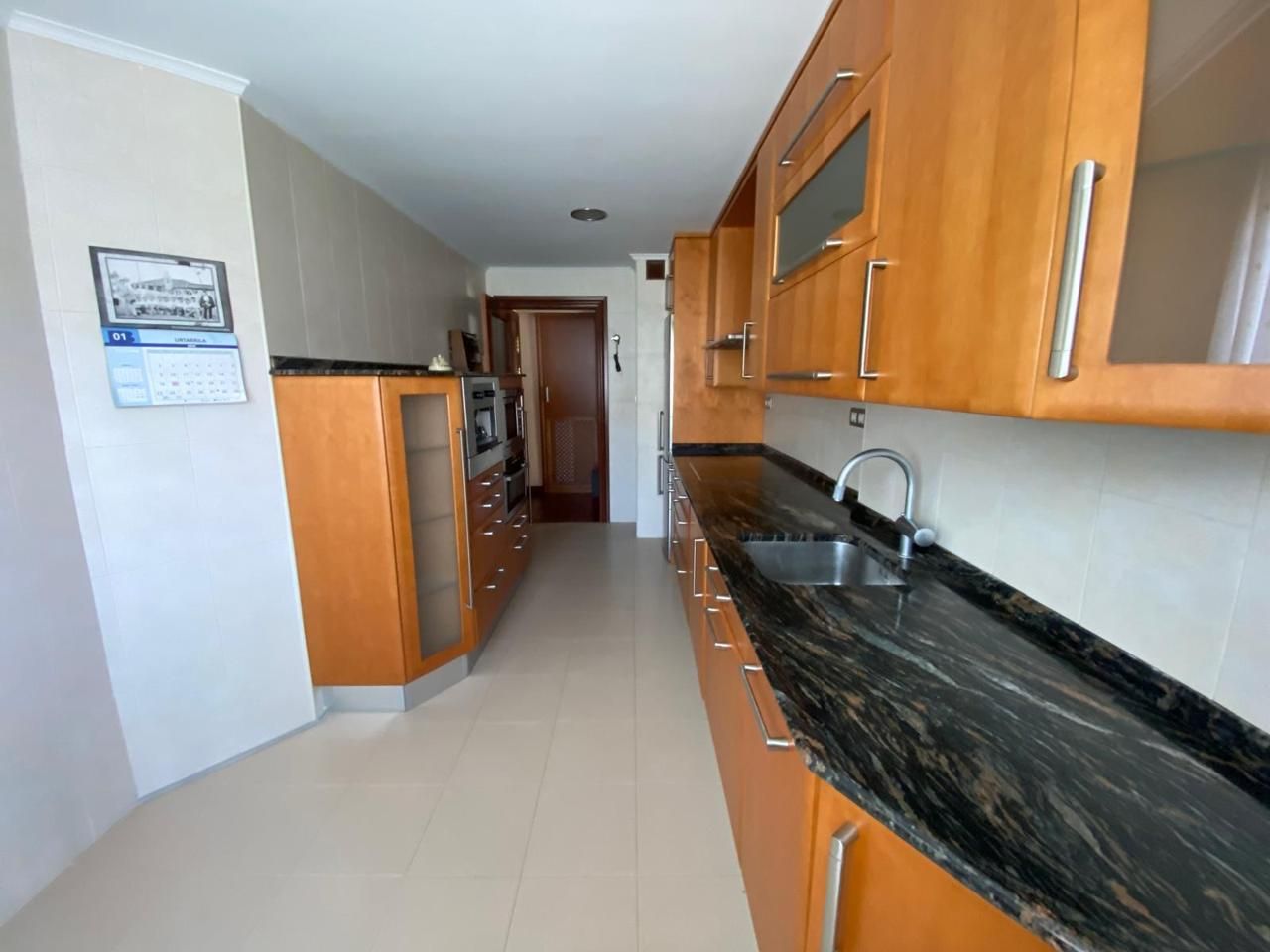 Cocina de Piso en venta en Berriz con Calefacción, Terraza y Trastero