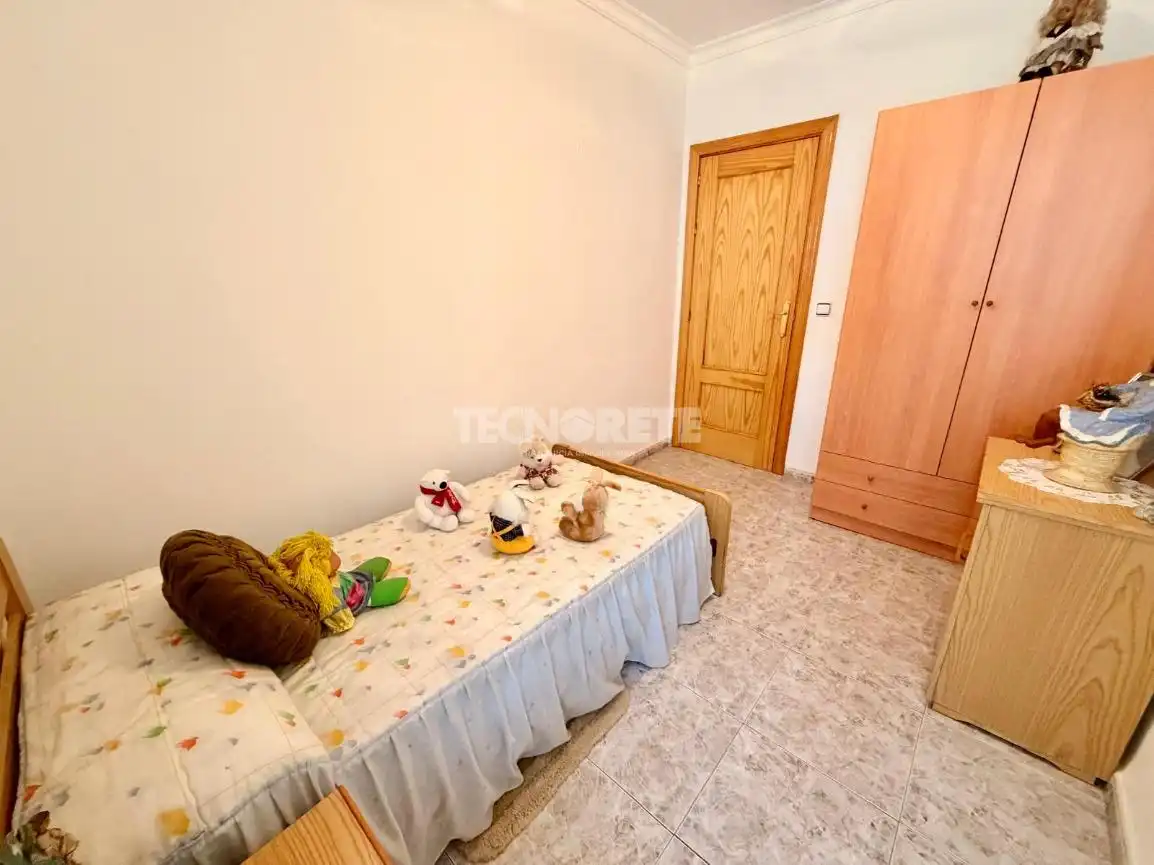 Habitación de Casa o chalet en venta en Añover de Tajo con Aire acondicionado y Amueblado