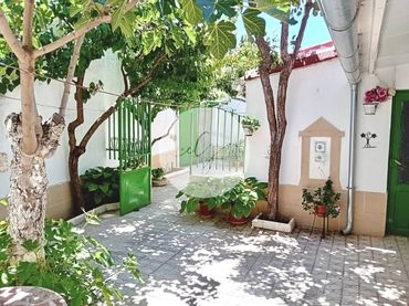 Casa amb balcó en venda a Nava del Rey