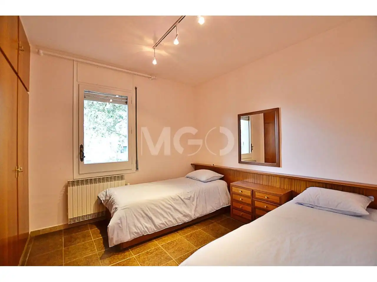 Schlafzimmer von Haus oder Chalet zur Miete in Seva mit Heizung, Privatgarten und Terrasse