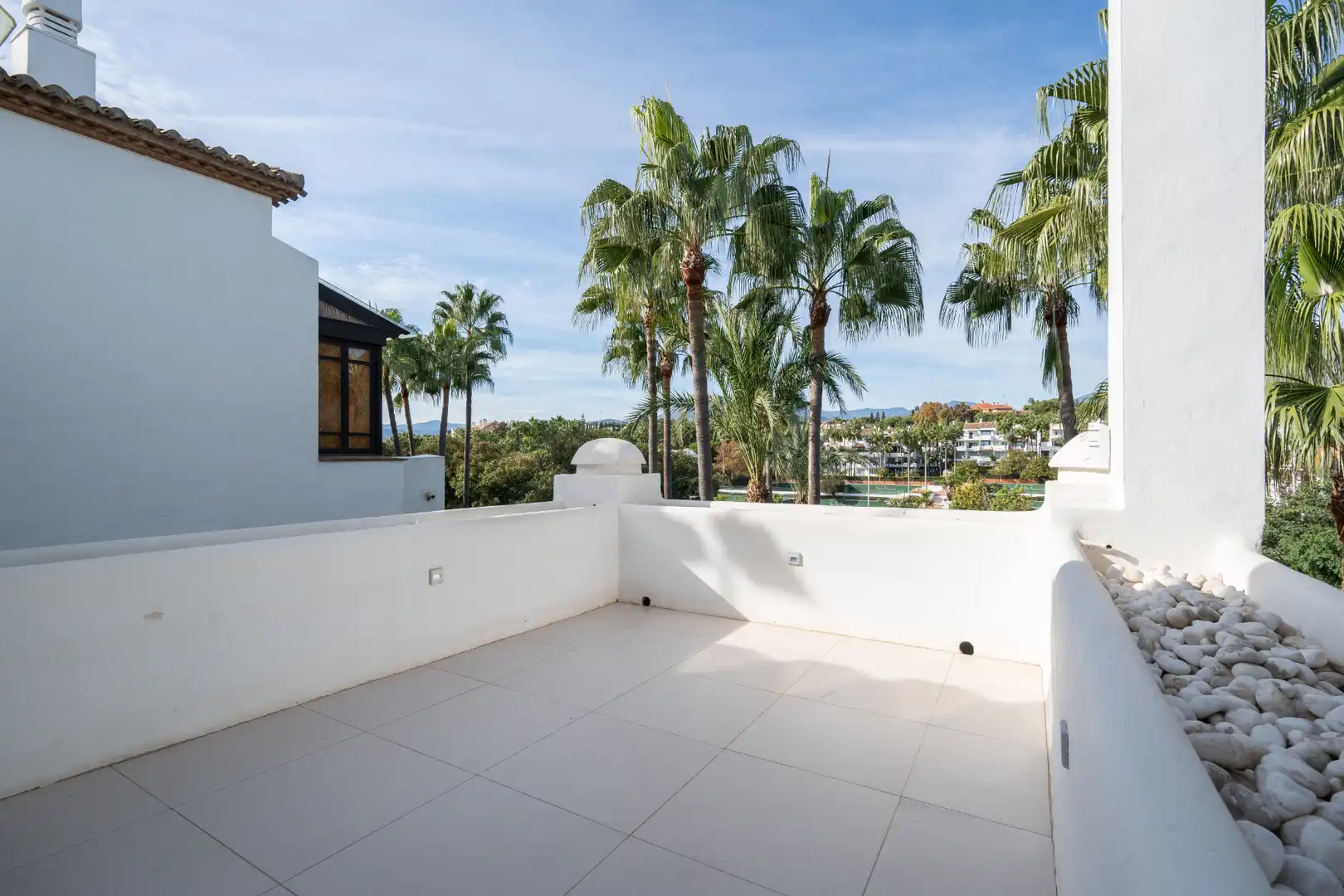 Terraza de Dúplex en venta en Marbella con Aire acondicionado, Terraza y Trastero