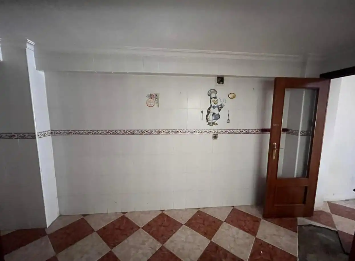 Cocina de Planta baja en venta en Sevilla