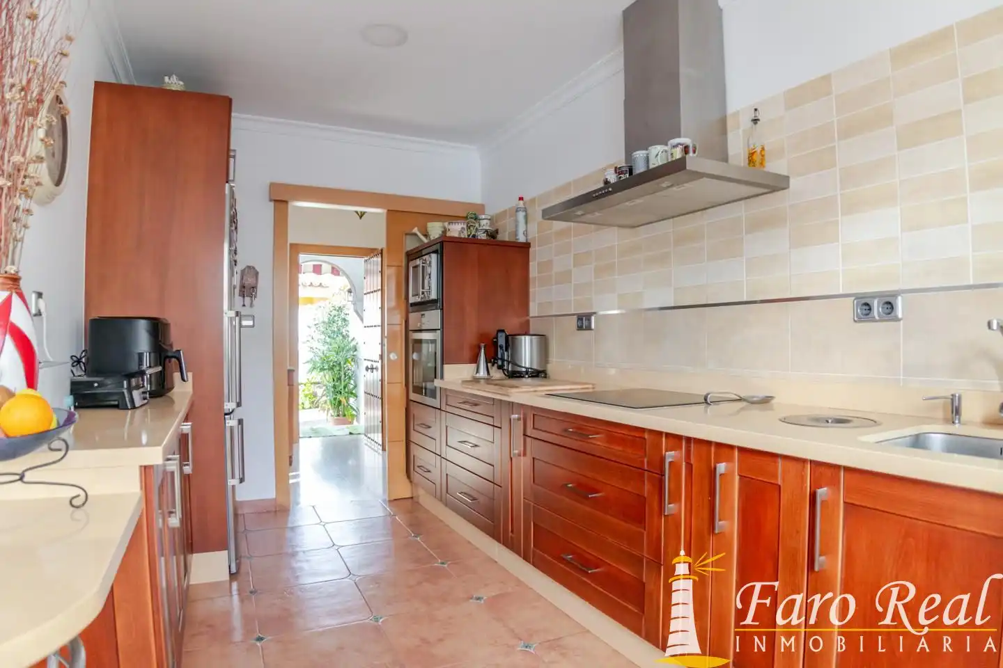 Cocina de Casa o chalet en venta en Sanlúcar de Barrameda con Aire acondicionado, Jardín privado y Terraza