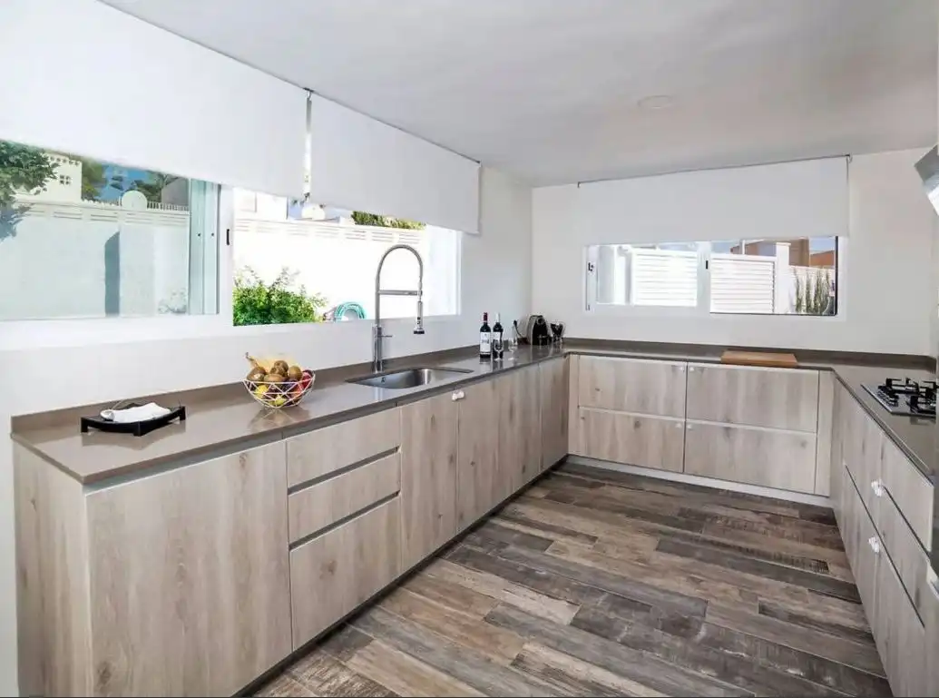 Cocina de Casa o chalet en venta en Calpe / Calp con Aire acondicionado, Calefacción y Jardín privado