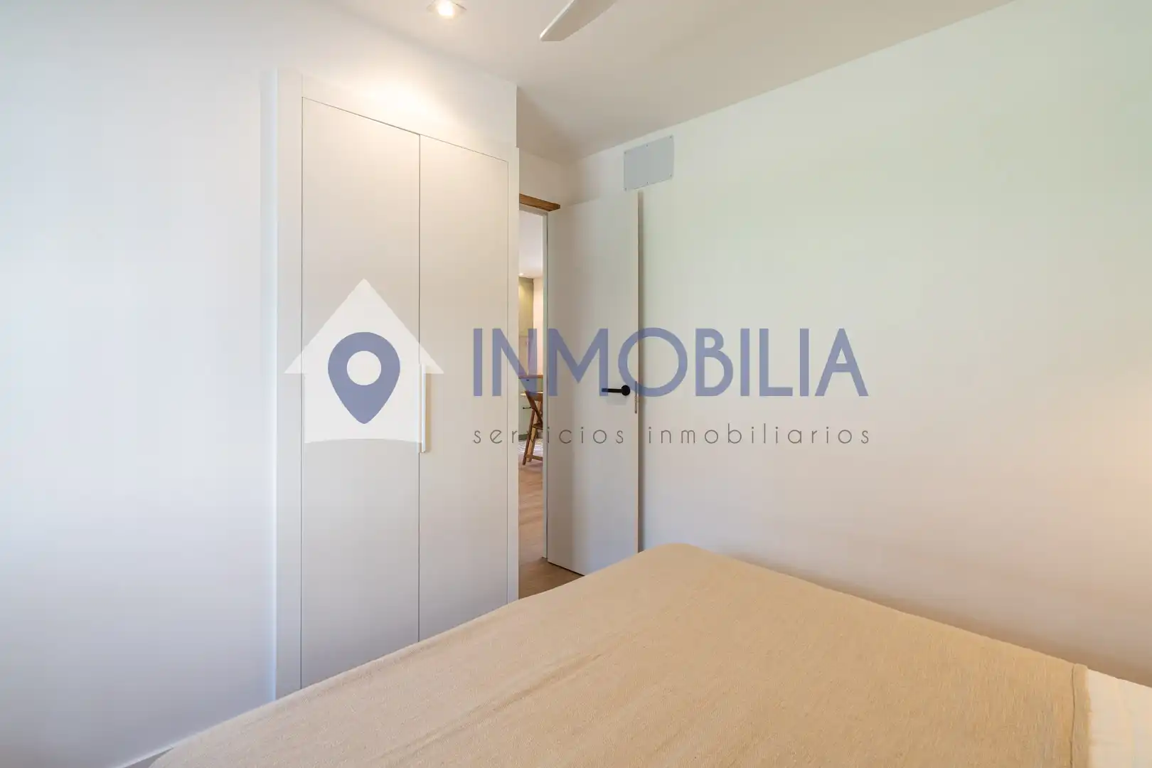 Bedroom of Flat for sale in Madrid  with Air Conditioner and Heating