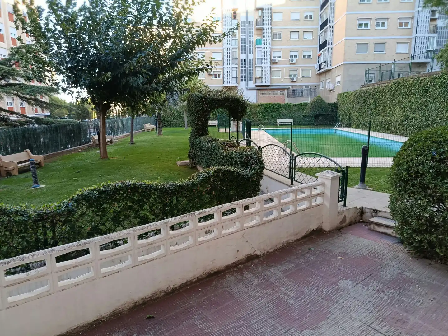 Schwimmbecken von Wohnung zum Verkauf in Delicias
