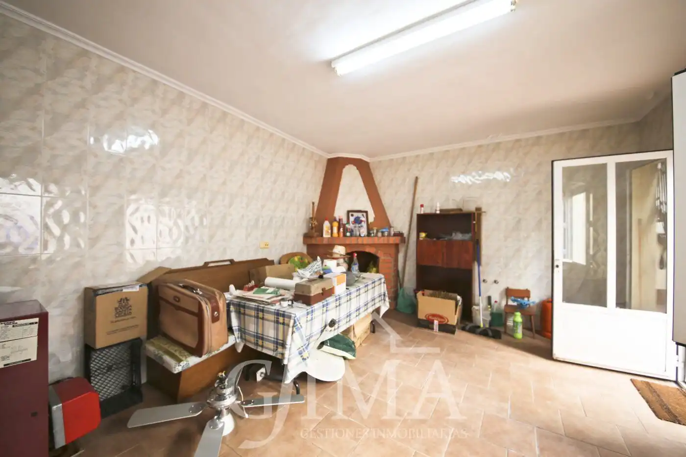 Casa adosada en venta en Tomelloso