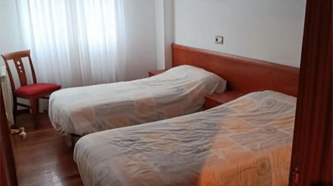 Foto 4 de Piso en venta en Calle Emperador, 49b, Centro, Laredo