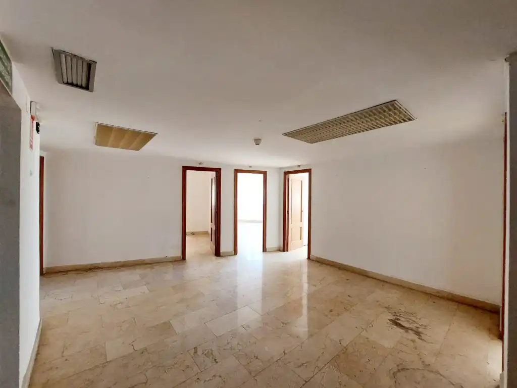 Büro zur Miete in Badajoz