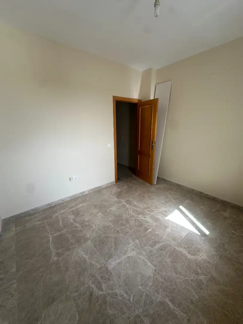 Casa adosada en venda en Castilleja de la Cuesta amb Aire condicionat, Jardí privat i Terrassa