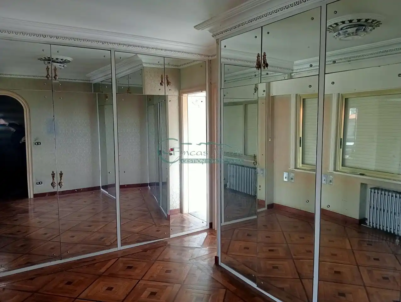 Habitación de Casa o chalet en venta en Vigo  con Calefacción, Jardín privado y Terraza