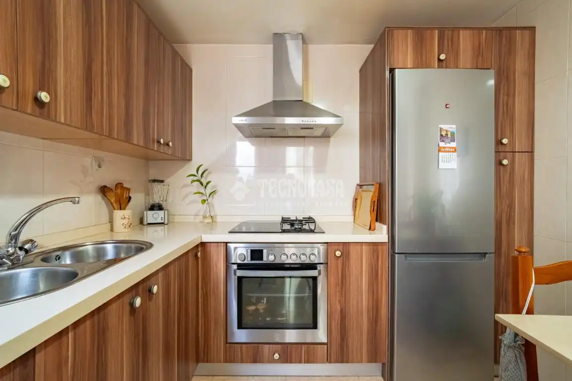 Cocina de Piso en venta en Granada
