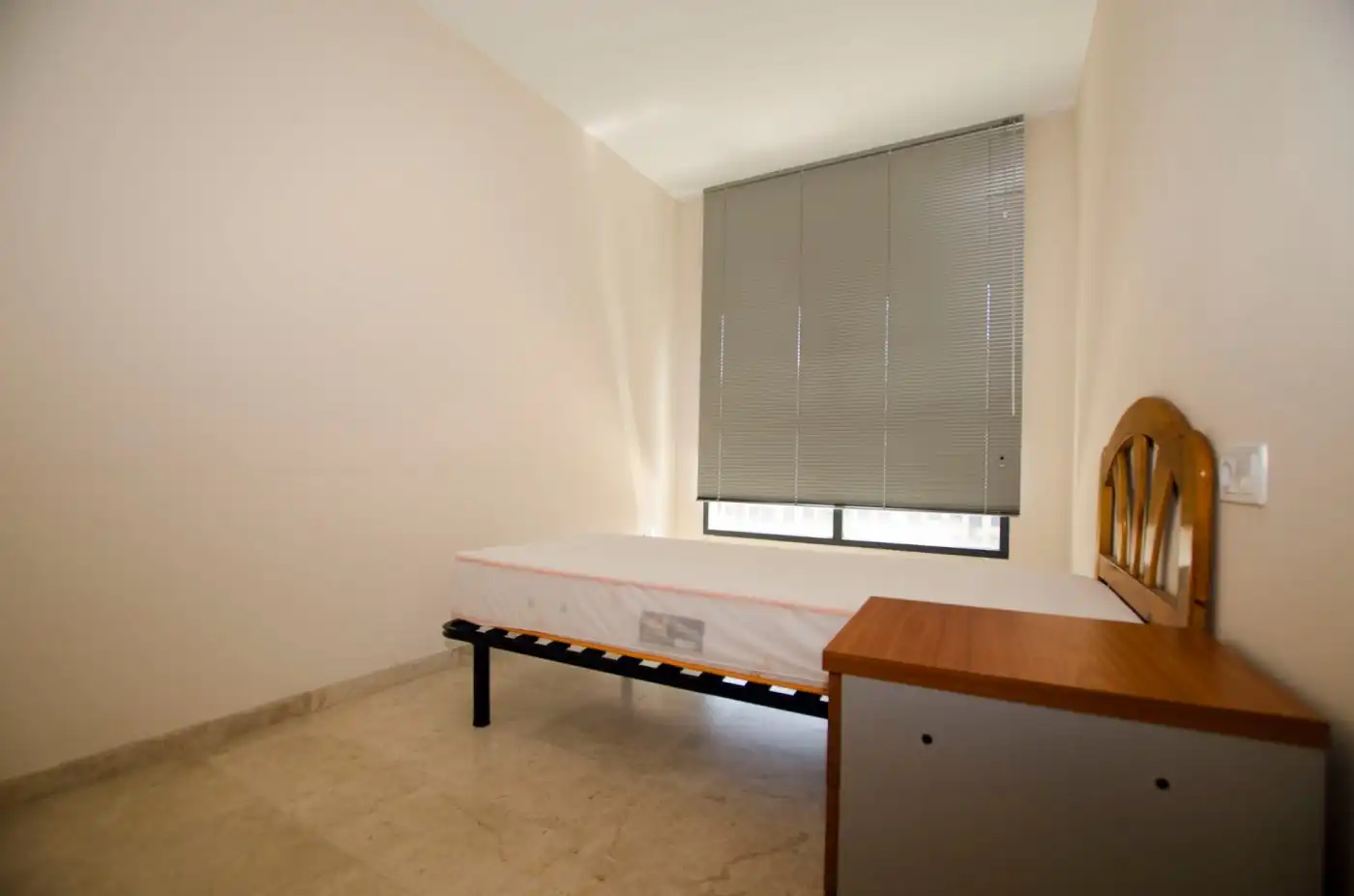 Habitación de Piso de alquiler en Valencia con Aire acondicionado, Calefacción y Jardín privado