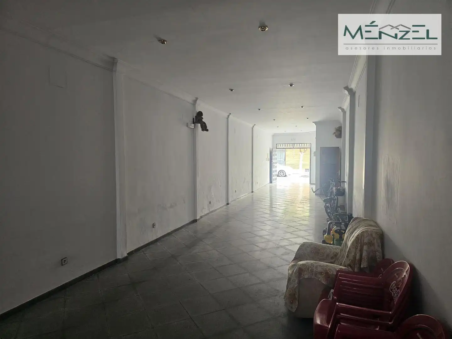 Local en venta en Coria del Río