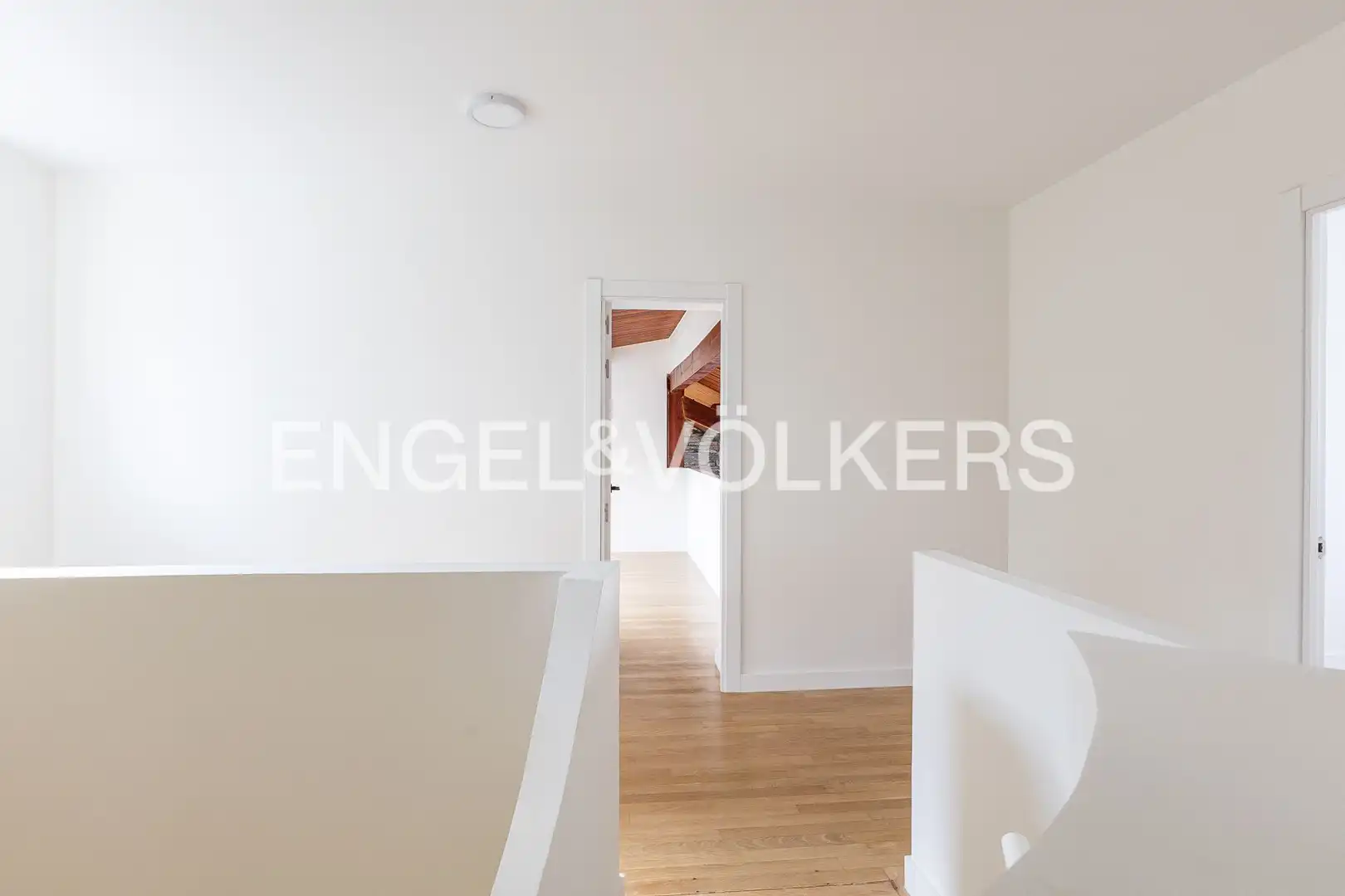 Houses for rent in Madrid  with Air Conditioner, Heating and Private garden