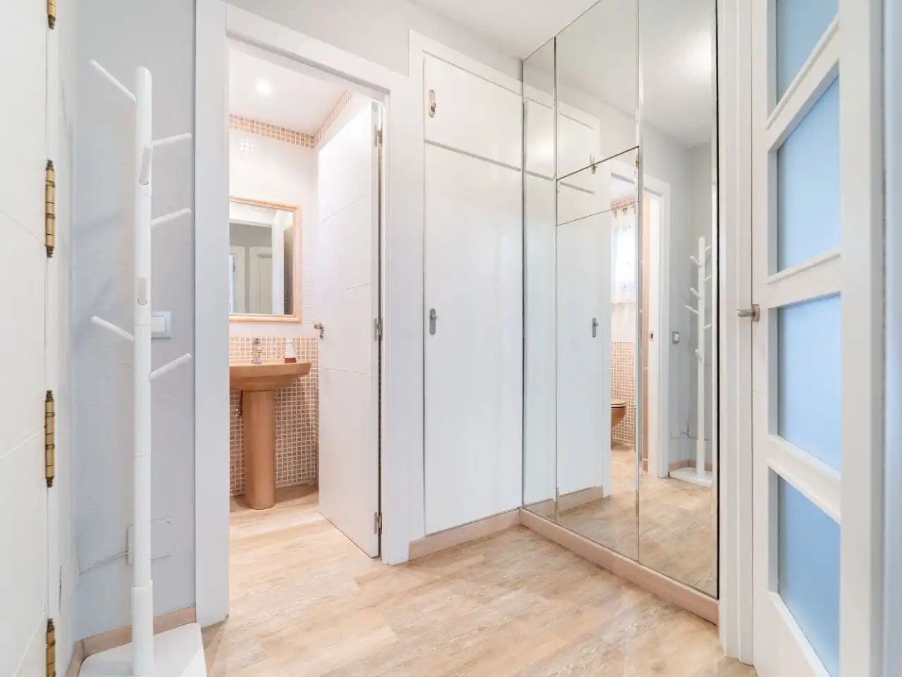 Bathroom of Houses for sale in Casco Antiguo