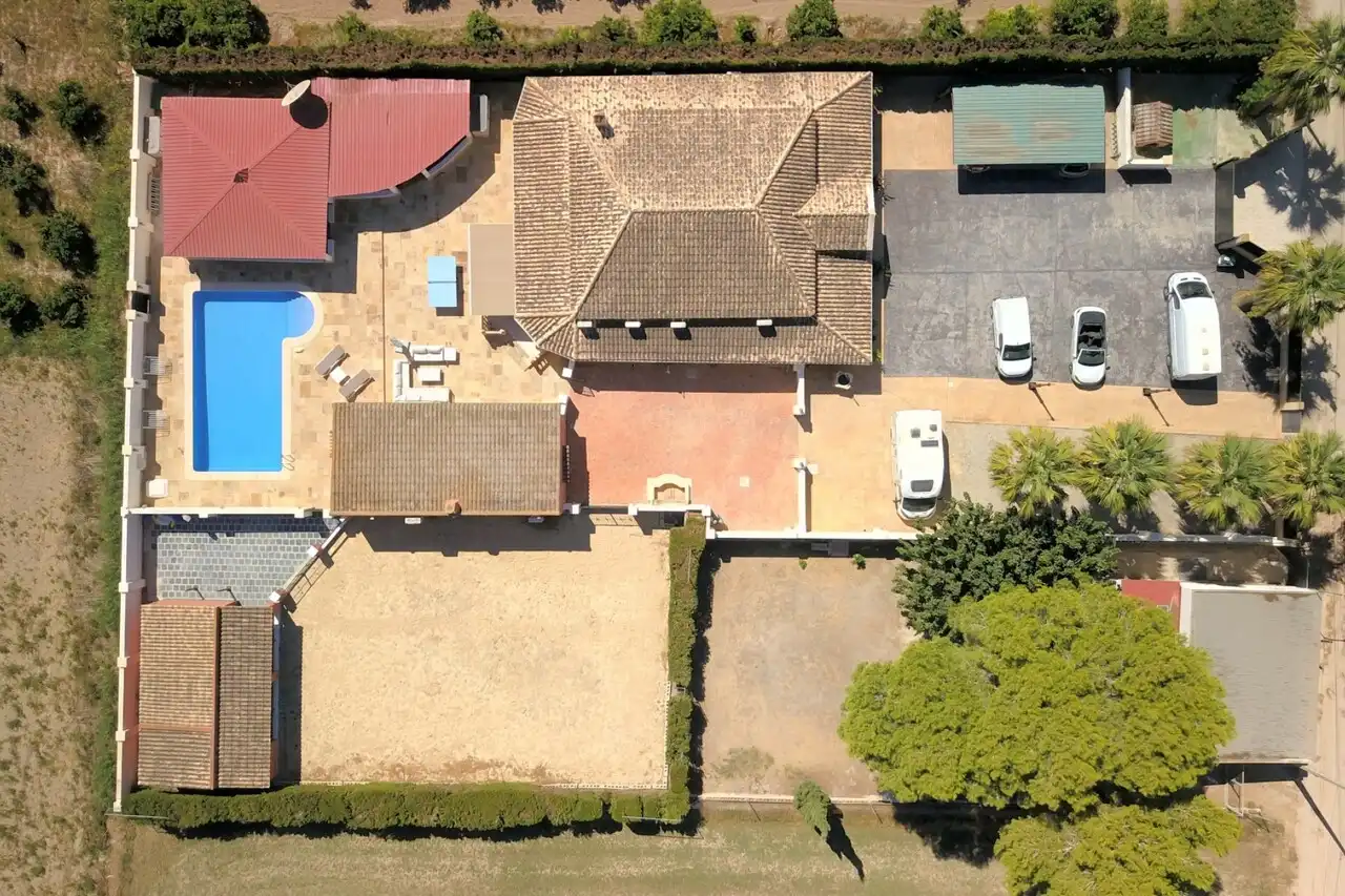 Country house for sale in Almoradí