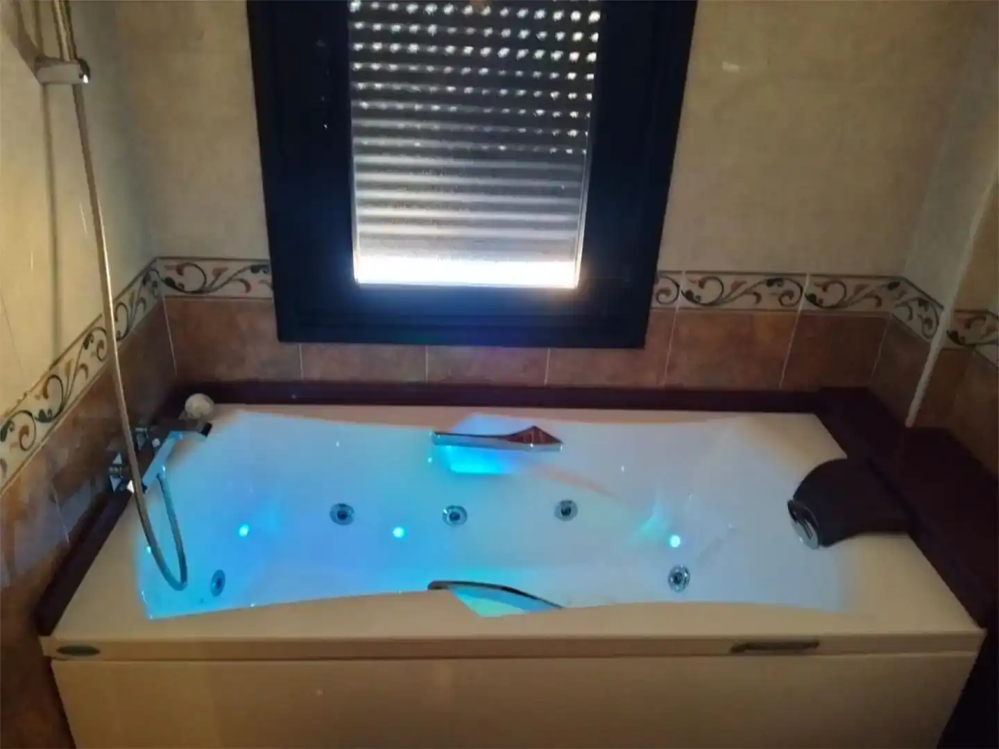 Bathroom of Flat for sale in Gijón   with Swimming Pool