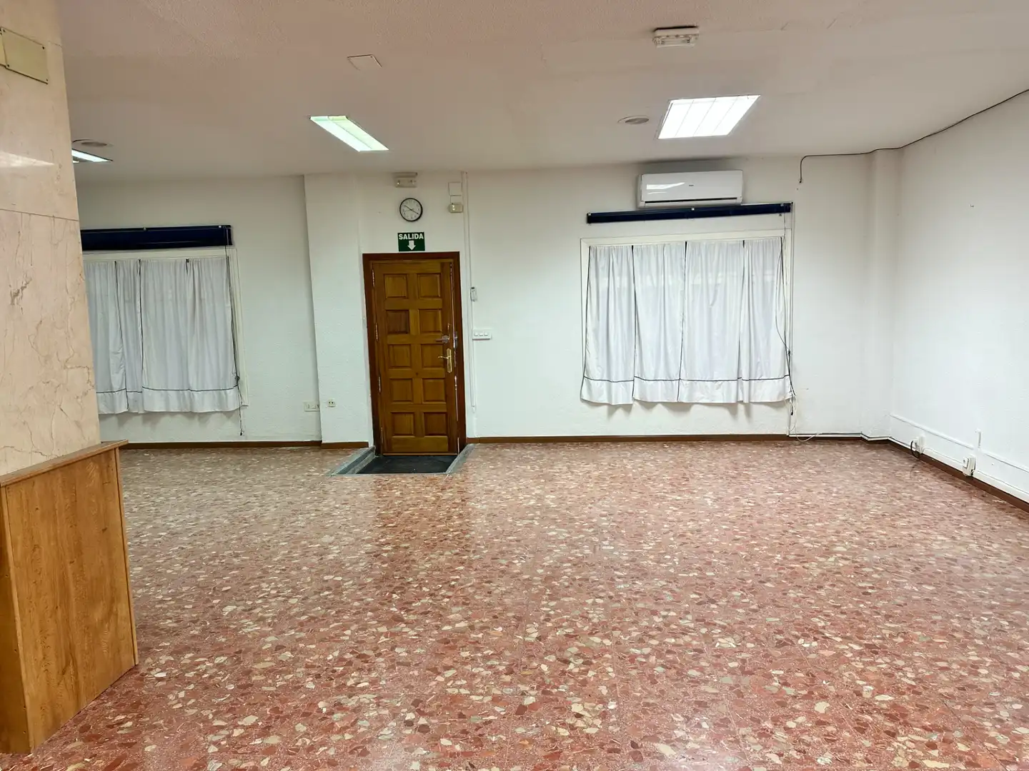 Local comercial en alquiler en Calle Río, imagen 4