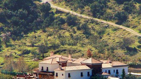 Exclusiva propiedad con hotel 4 y más de 1.000 hectáreas en plena naturaleza Granada