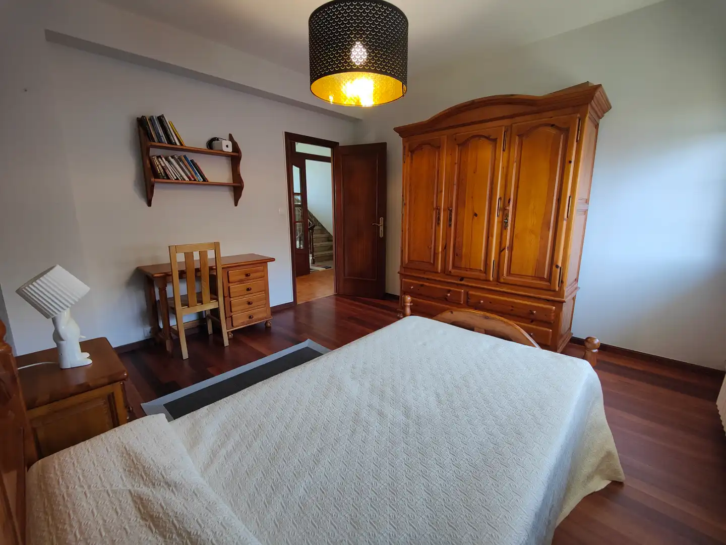 Habitación de Casa o chalet en venta en Rianxo con Calefacción, Jardín privado y Parquet