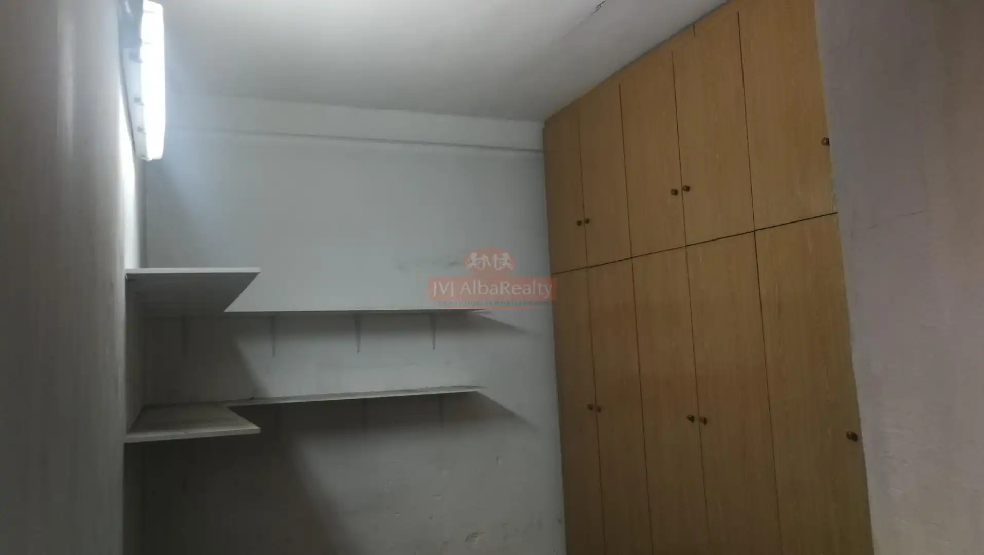 Habitación de Garaje en venta en Albacete