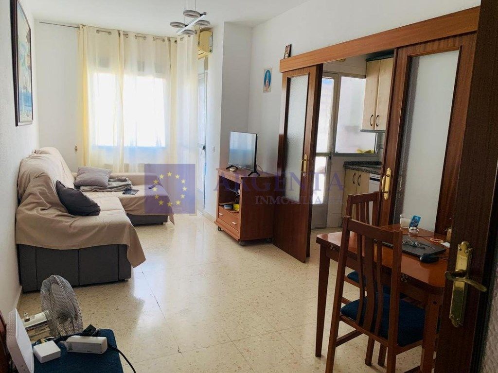 Sala de estar de Apartamento de alquiler en Cáceres Capital con Balcón