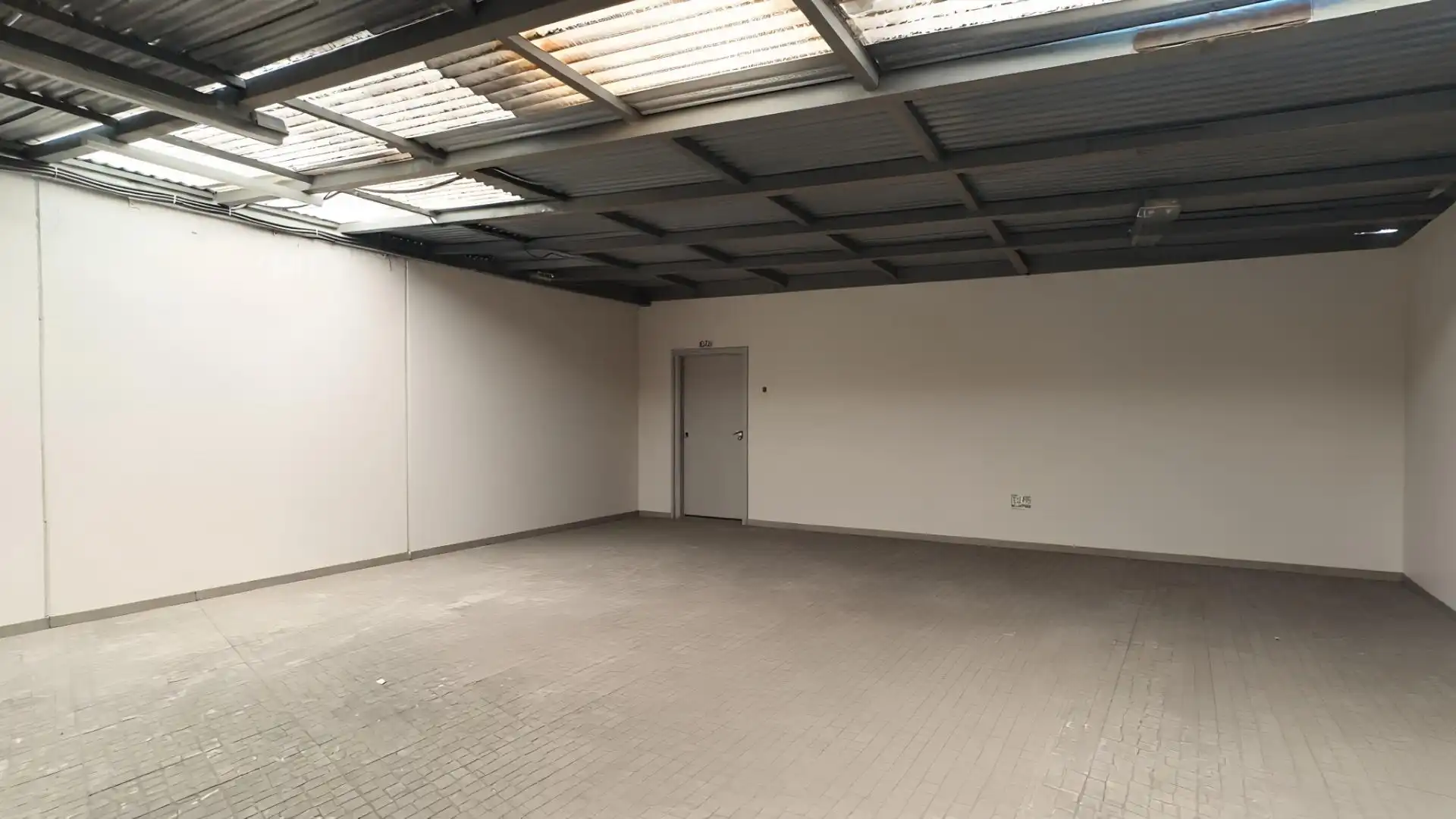 Nave industrial en venta en Finestrat