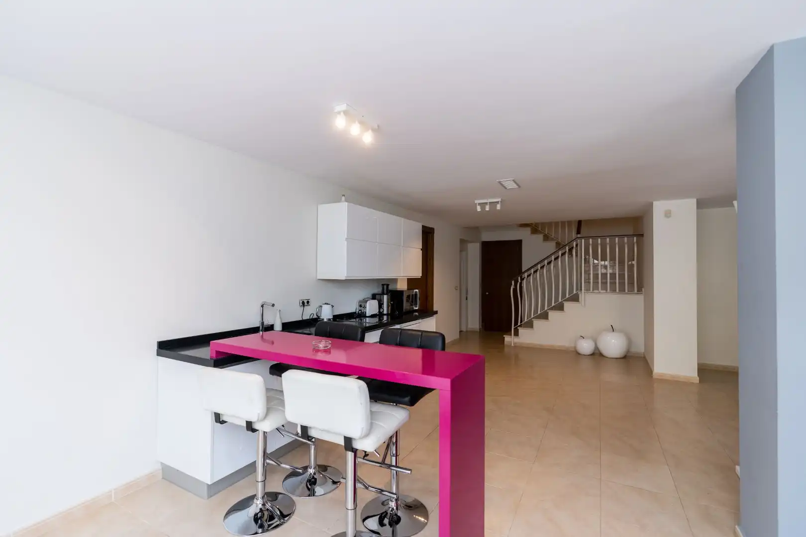Chalet con terraza en venta en Calle Hinaharros 30, imagen 37